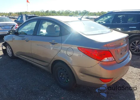 2014 Hyundai Accent Gls z USA, uszkodzony, nr VIN KMHCT4AE3EU704517